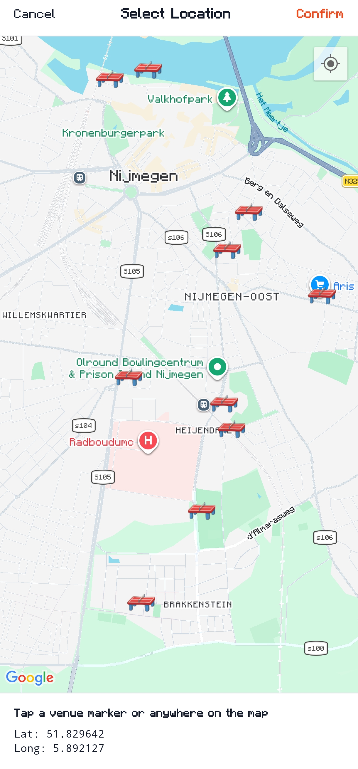 App screenshot: map view with sports locations